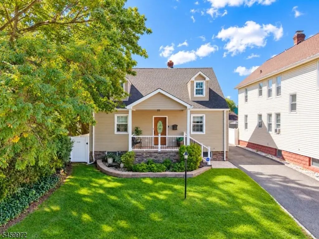 715 Ainsworth St, Linden City