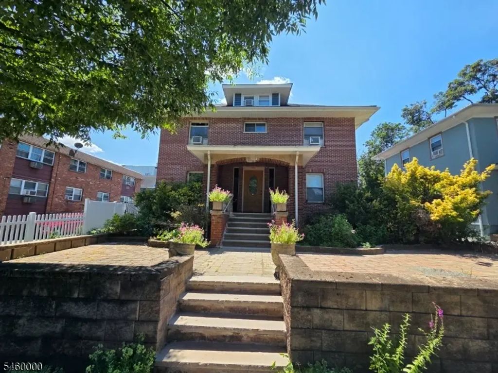 434 Conover Ter, City Of Orange Twp.