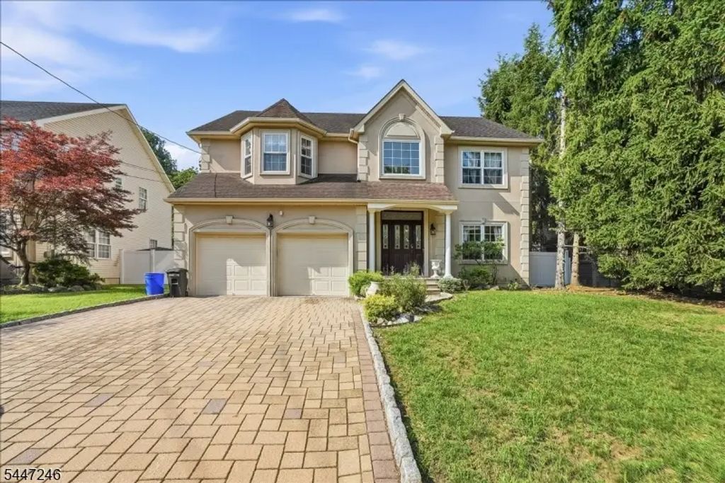 5 Old Bridge Rd, Cedar Grove Twp.