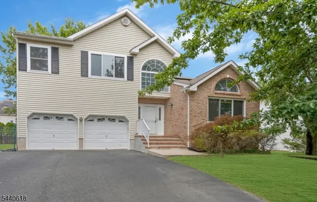 450 Vanderveer Rd, Bridgewater Twp.
