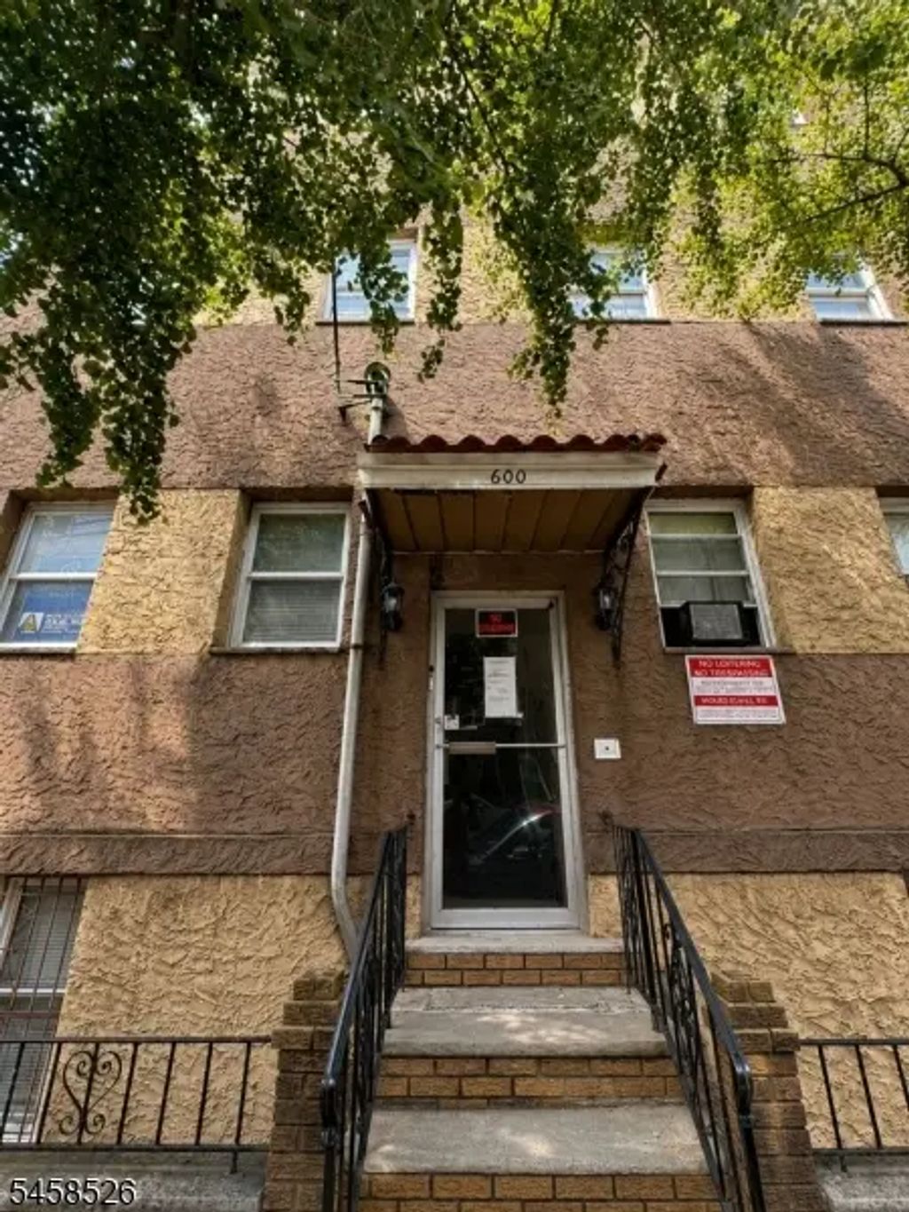 600 N 6th St, Newark City