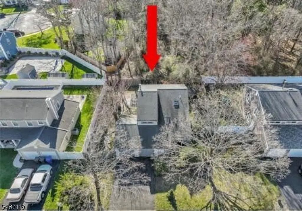 521 Dorothy Pl, Brick Twp.