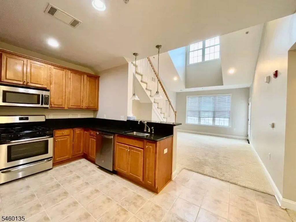 8405 Sanctuary Blvd, Riverdale Boro