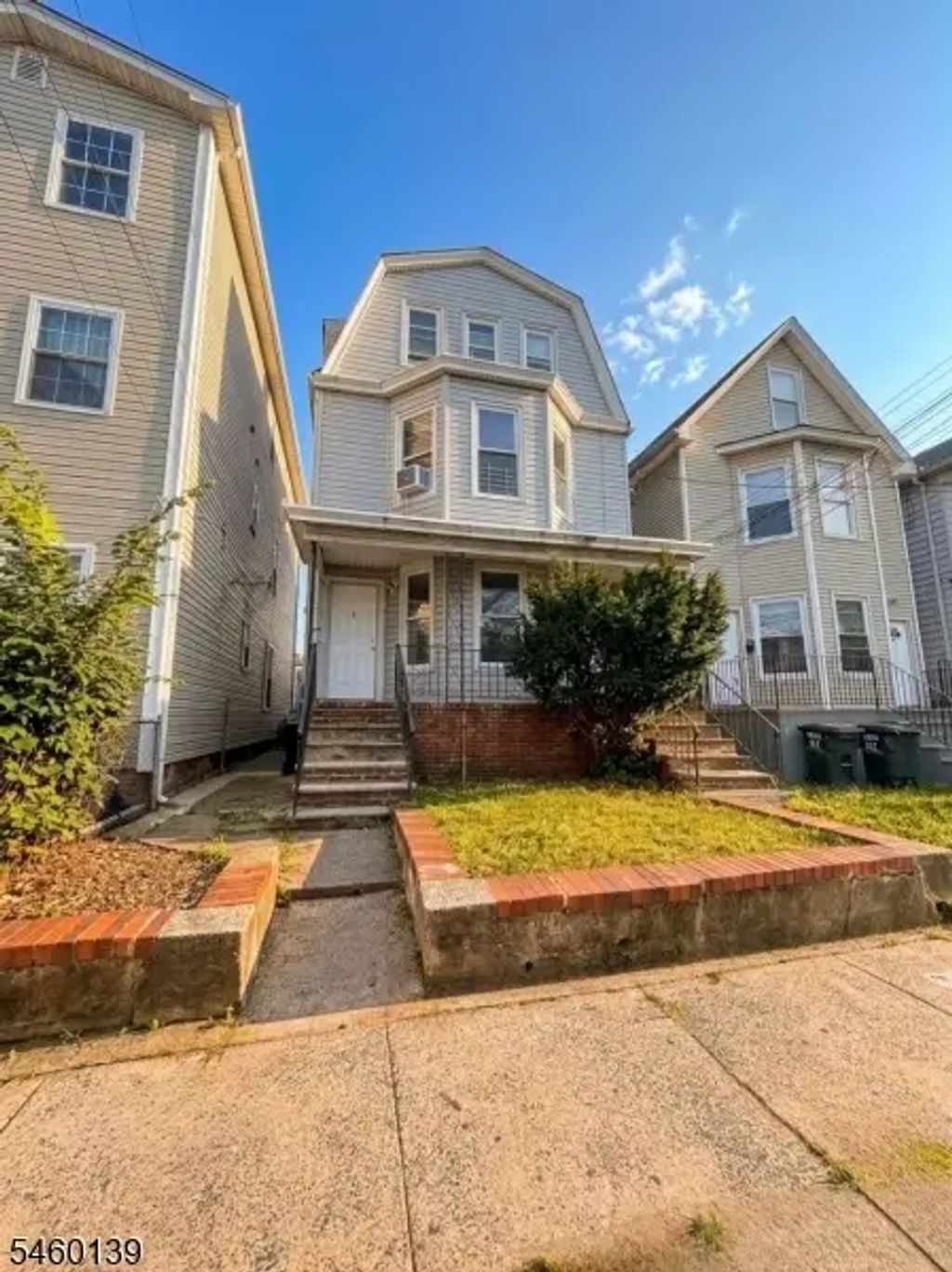1060 Bond St, Elizabeth City