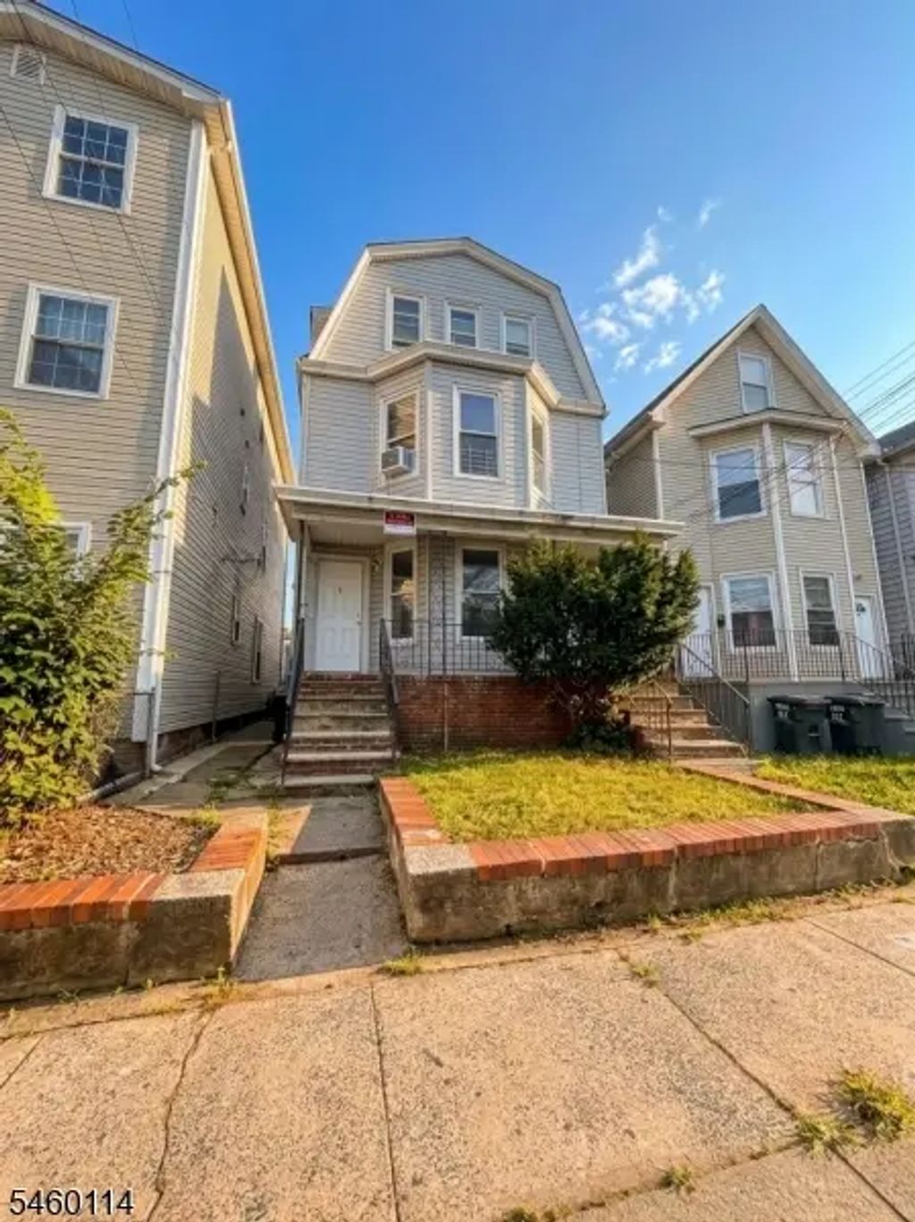 1060 Bond St, Elizabeth City