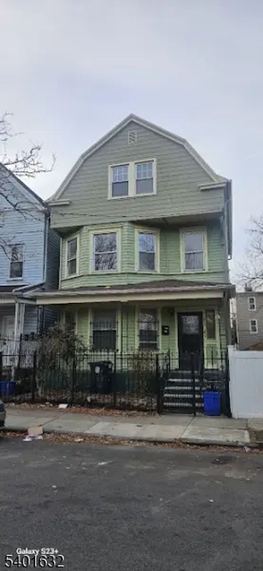 212 3rd St, Newark City