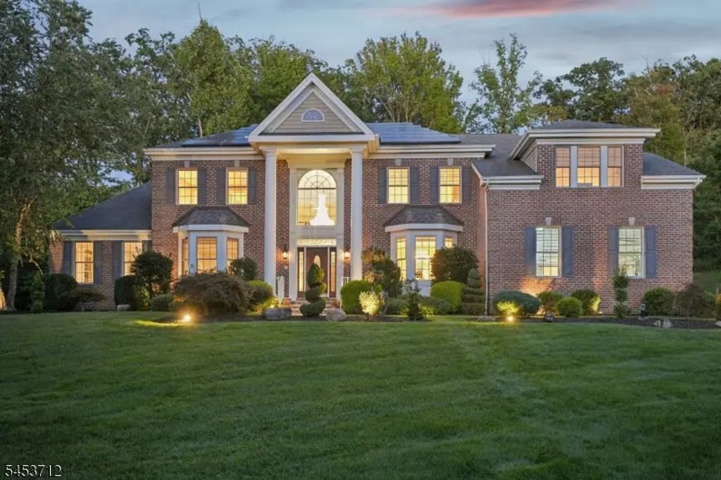 26 Arbor Rd, North Caldwell Boro