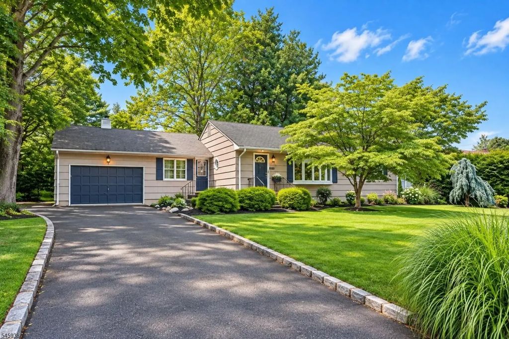 203 Dorchester St, Hanover Twp.
