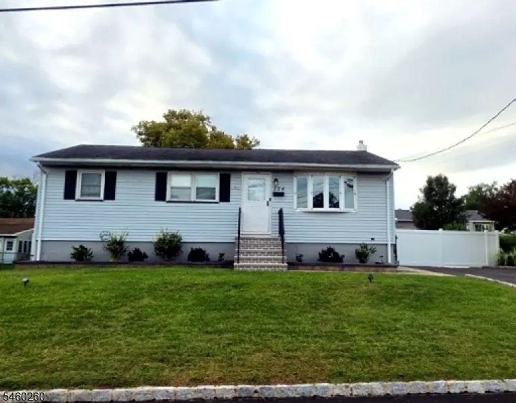 324 Evans Ave, Piscataway Twp.