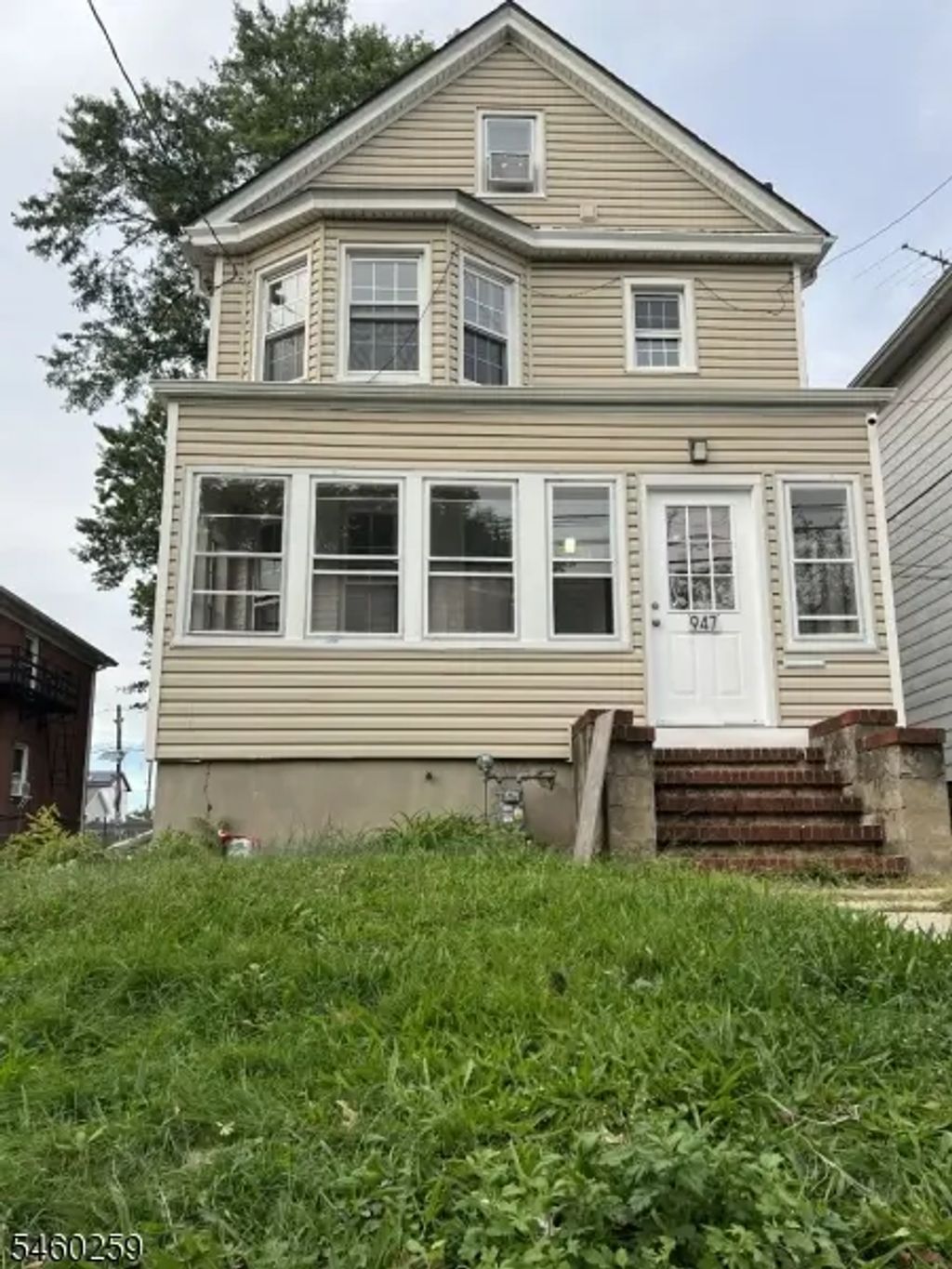 947 Grove St, Elizabeth City