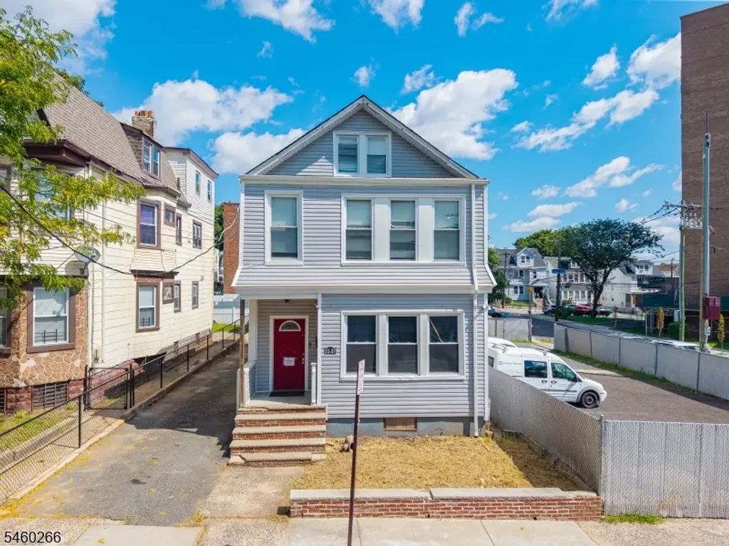 35 Irving Ave, Newark City