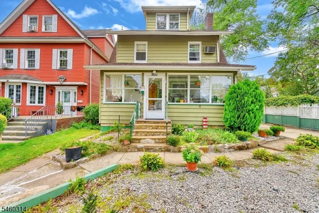 9 Halcyon Pl, Bloomfield Twp.
