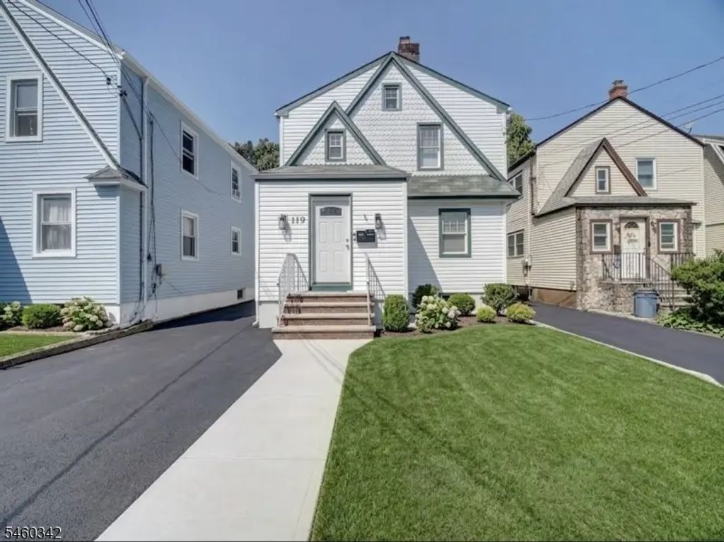 119 Garden Ave, Belleville Twp.