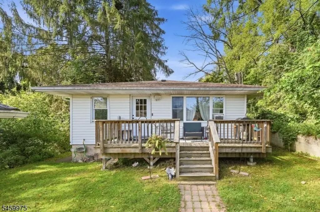 74 Trinity St, Newton Town