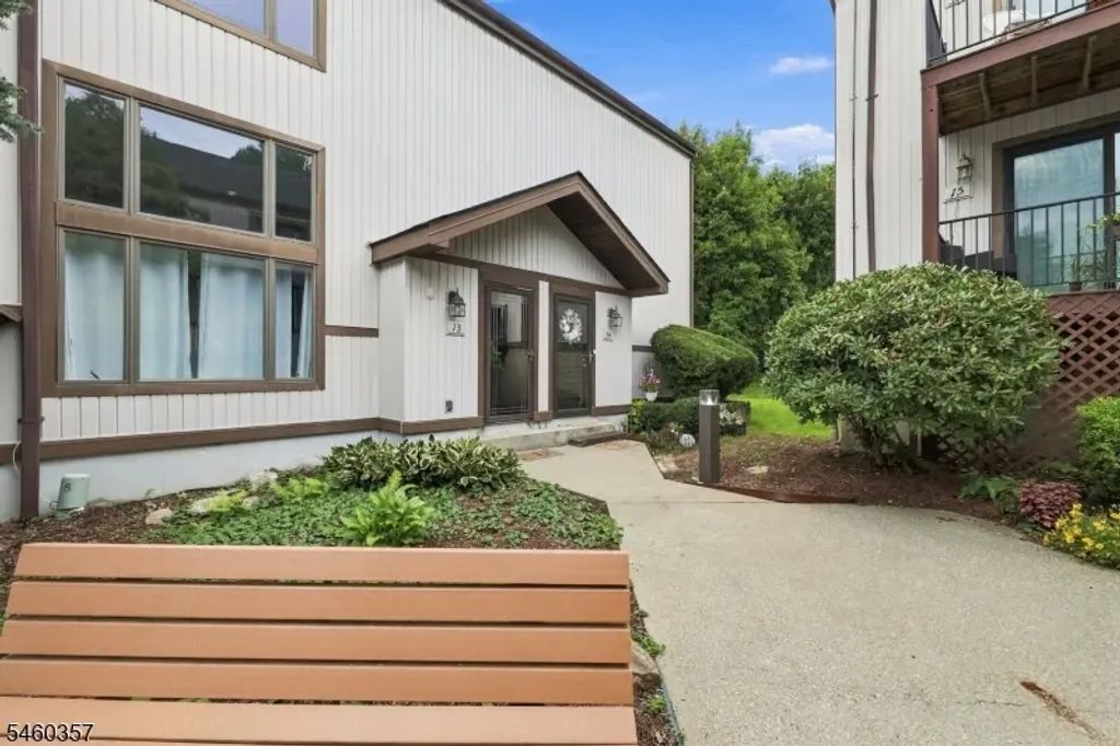 113 Alpine Ct, Stanhope Boro