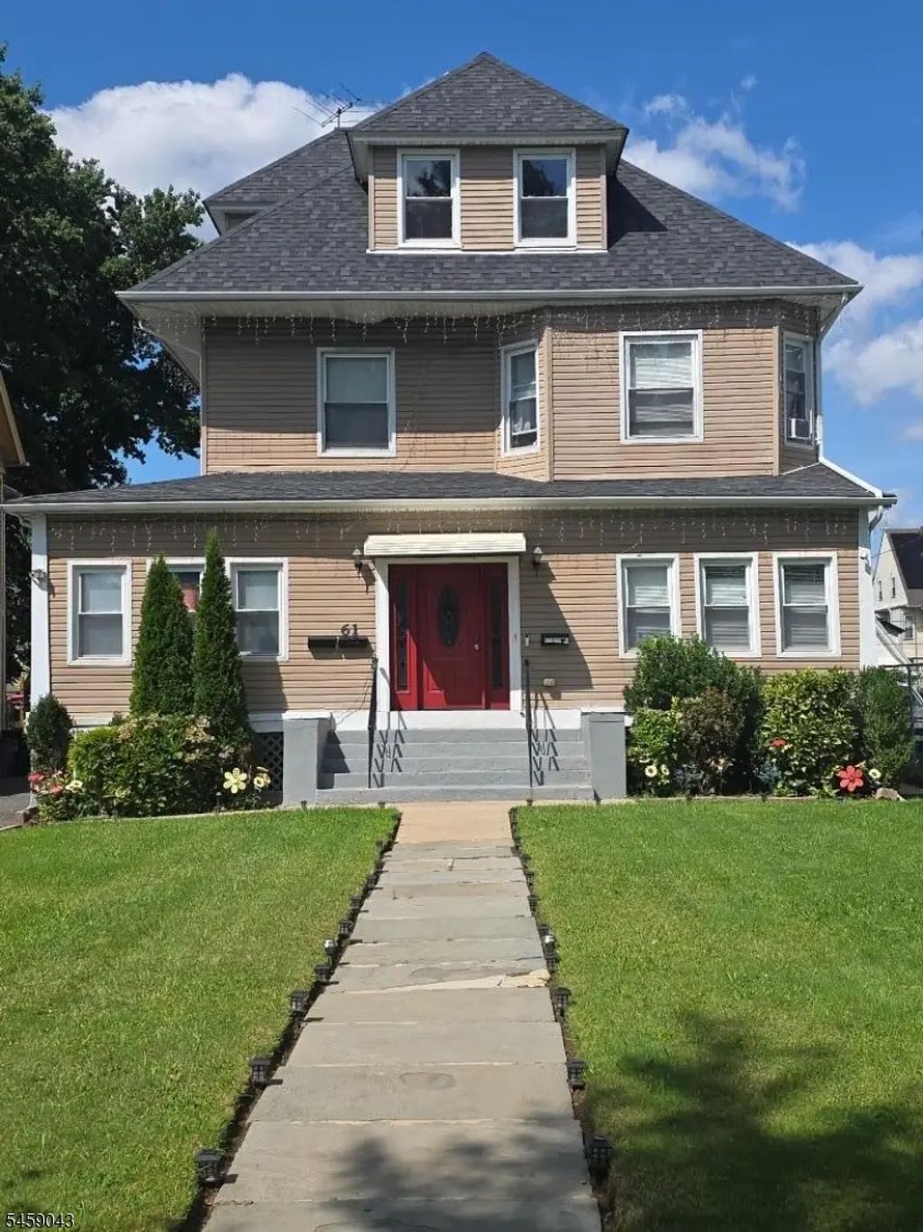 61 S Maple Ave, East Orange City