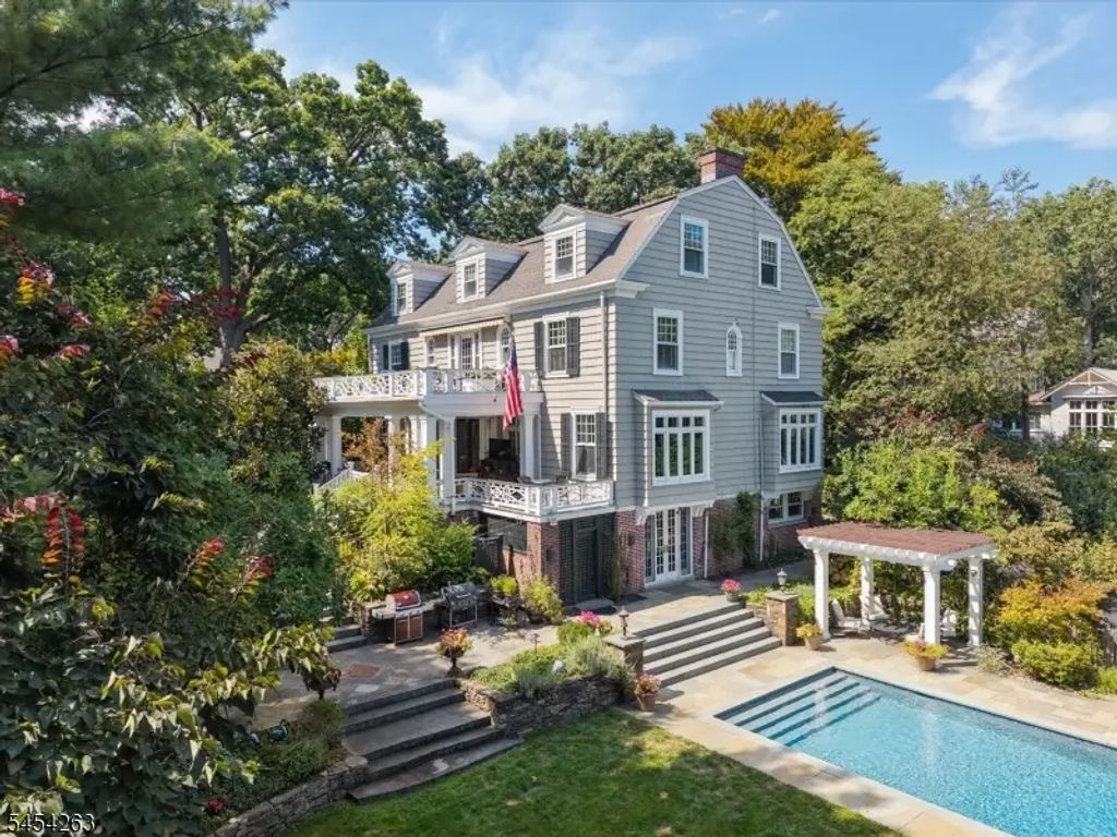 69 Forest Ave, Glen Ridge Boro Twp.