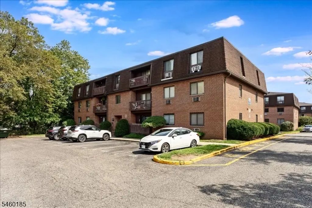 750 Mill St, Belleville Twp.