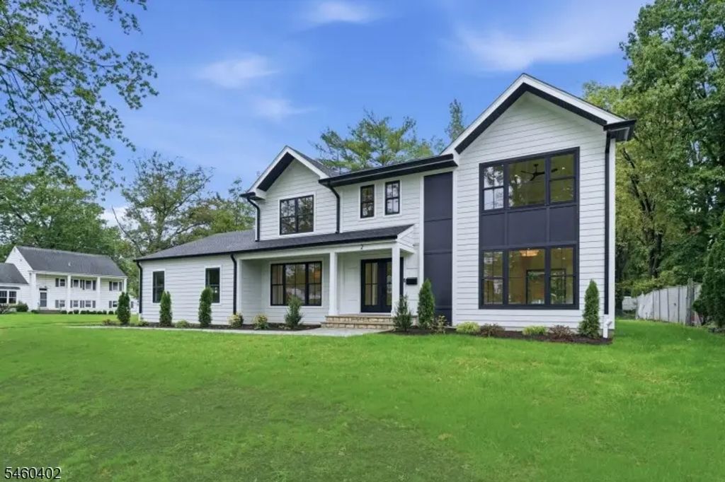 2 Byron Ct, Westfield Town