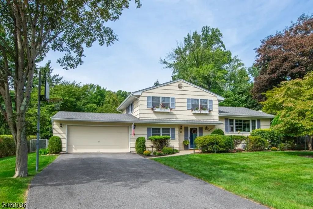 211 Rexland Dr, Boonton Town