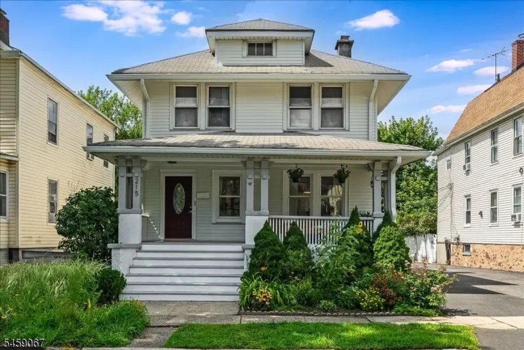 215 Waverly Pl, South Orange Village Twp.
