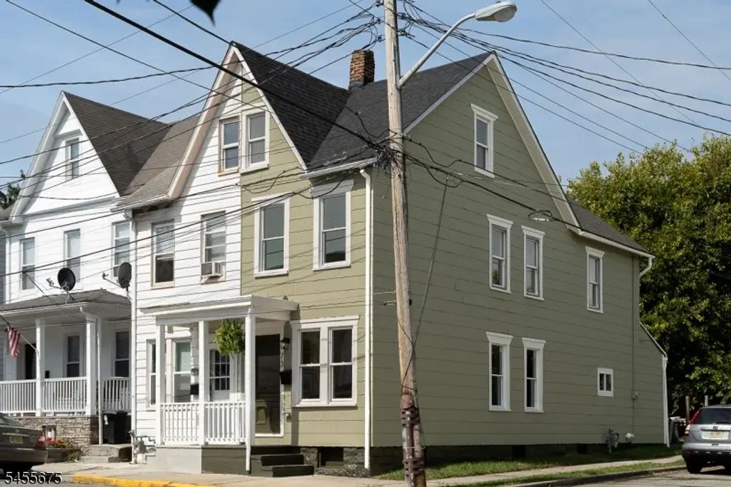 73 Colby Pl, Phillipsburg Town
