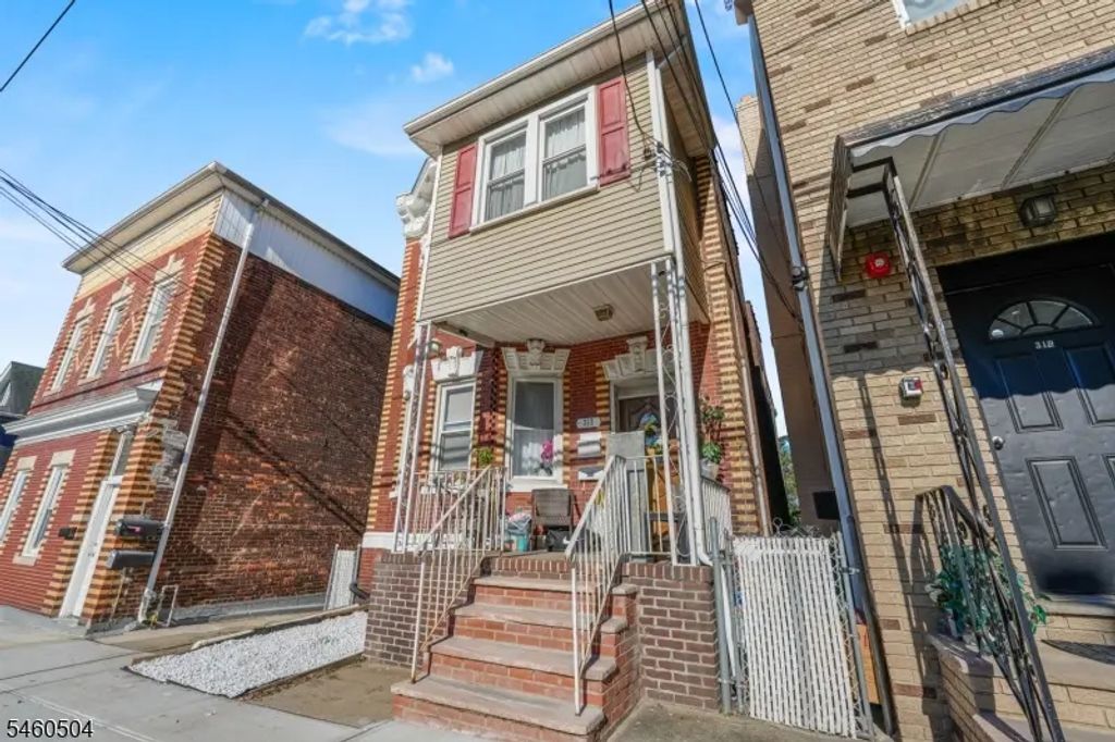 317 Harrison Ave, Garfield City