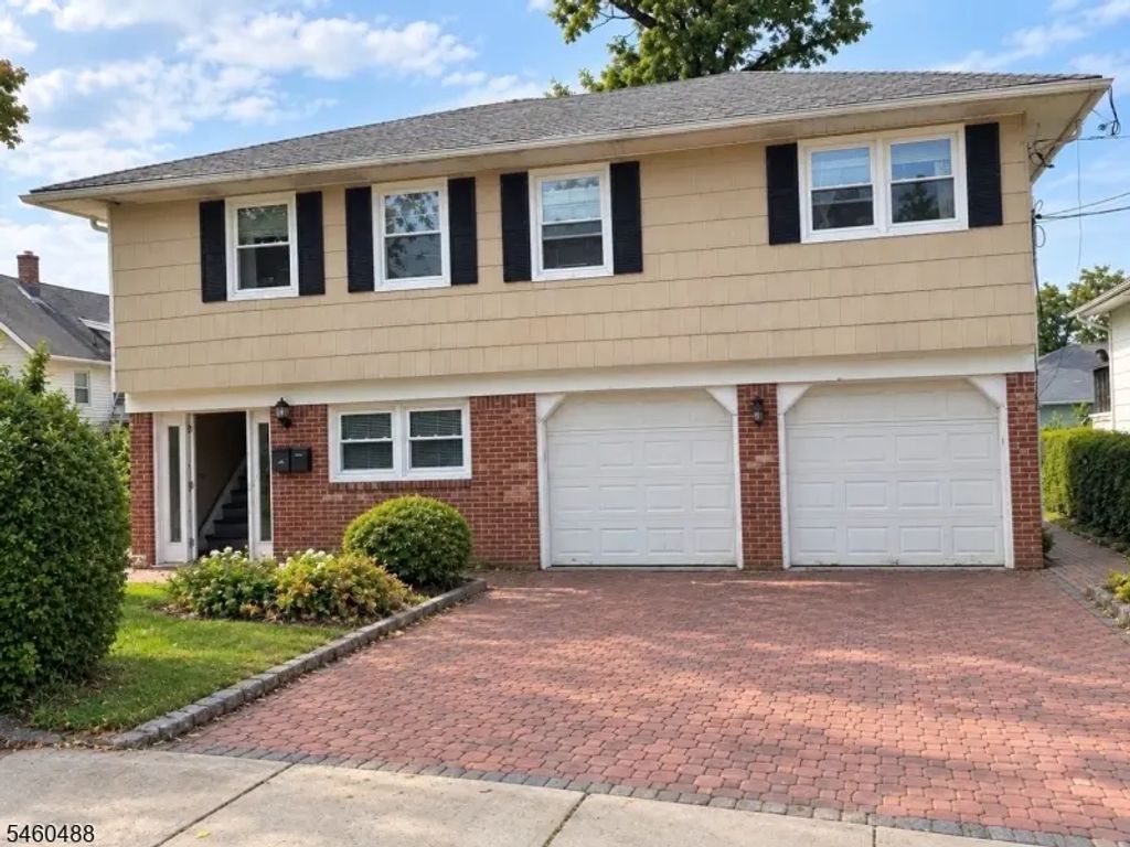 28 Girard Ave, Union Twp.