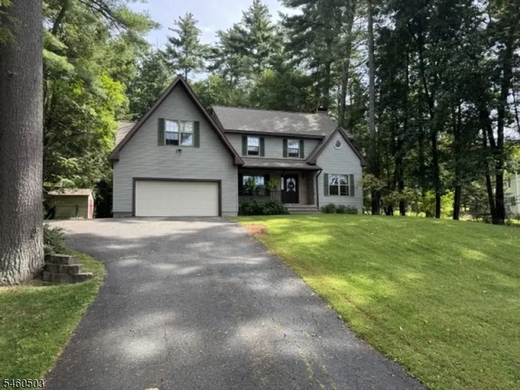 104 Buck Hill Trl, Montague Twp.