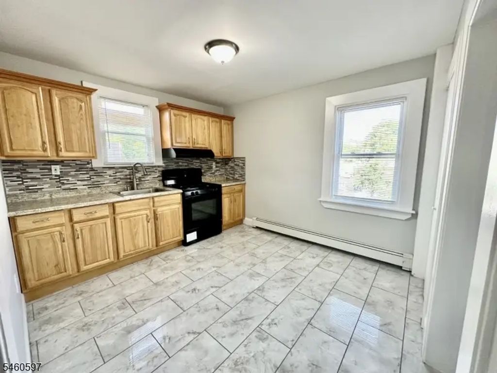 41 Greenwood Ave, Montclair Twp.