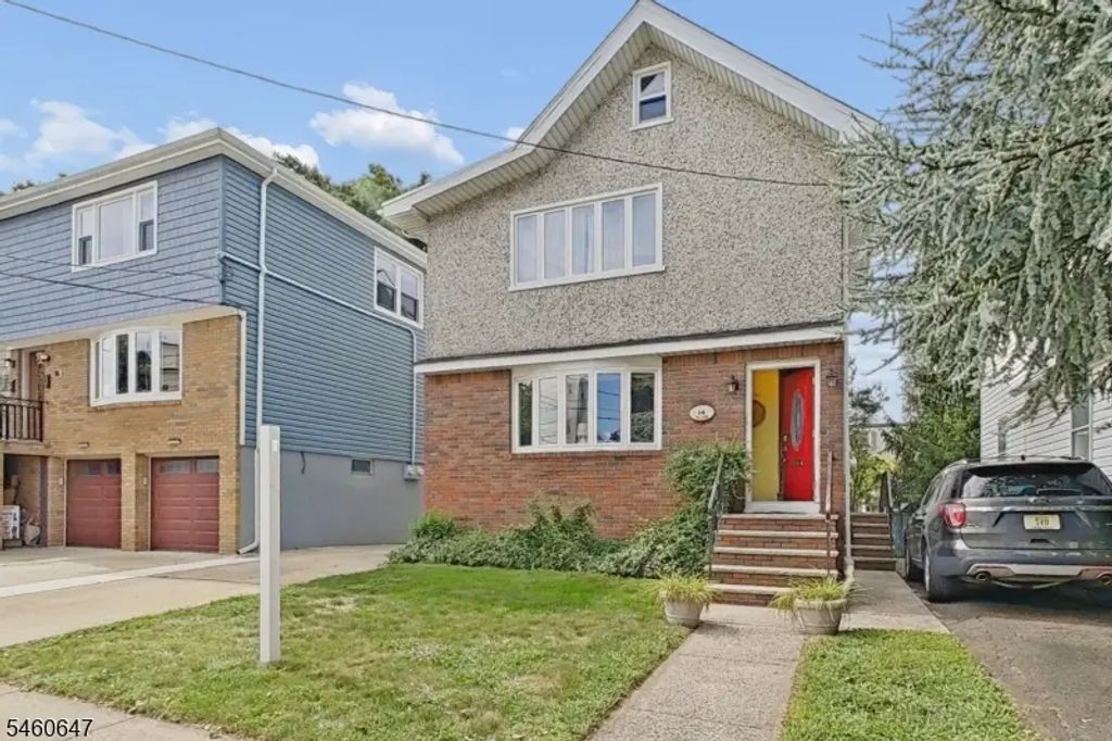 14 Pine St, Kearny Town