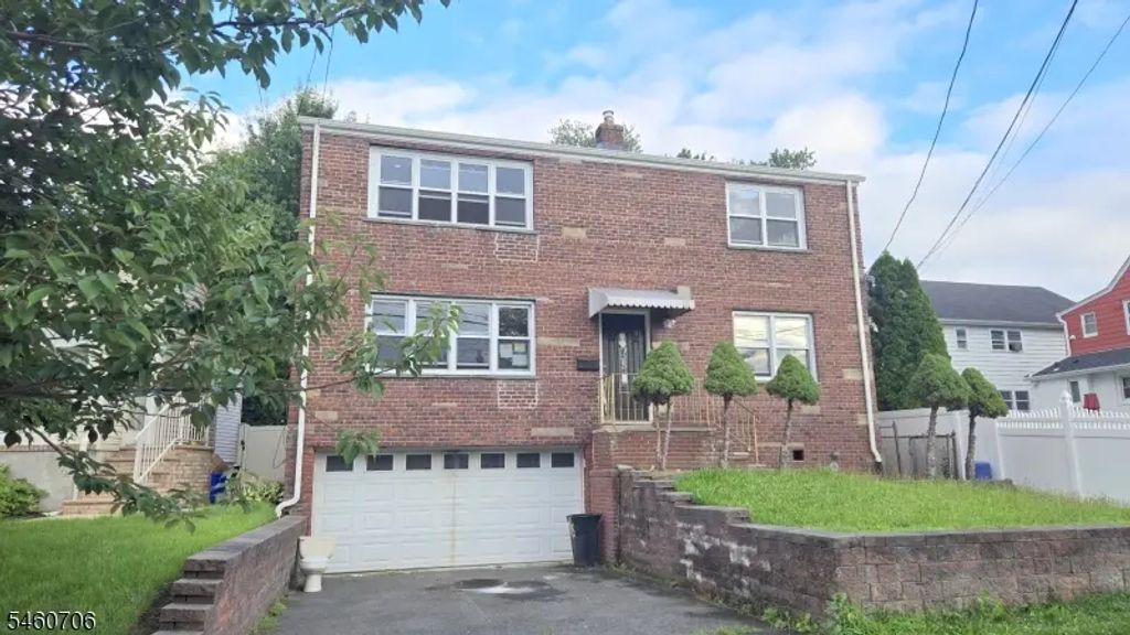 76 Baldwin Pl, Belleville Twp.