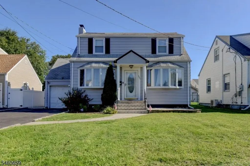545 Winthrop Rd, Union Twp.