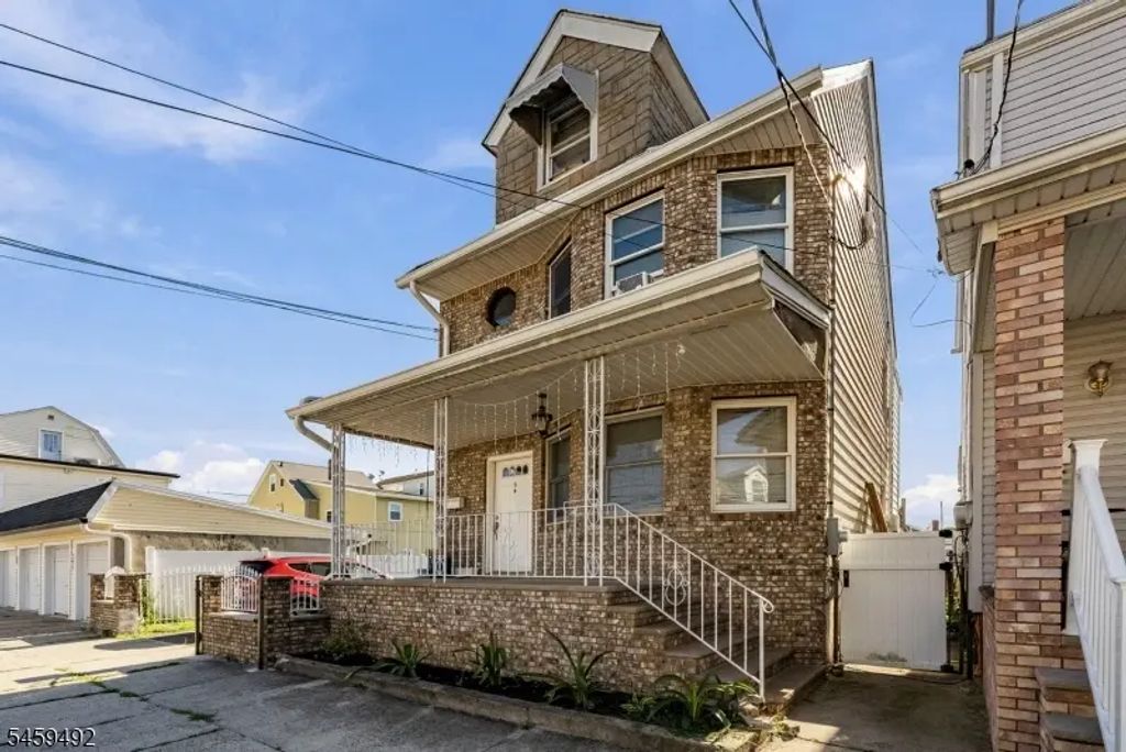 56 Brighton Ave Aka54, Kearny Town