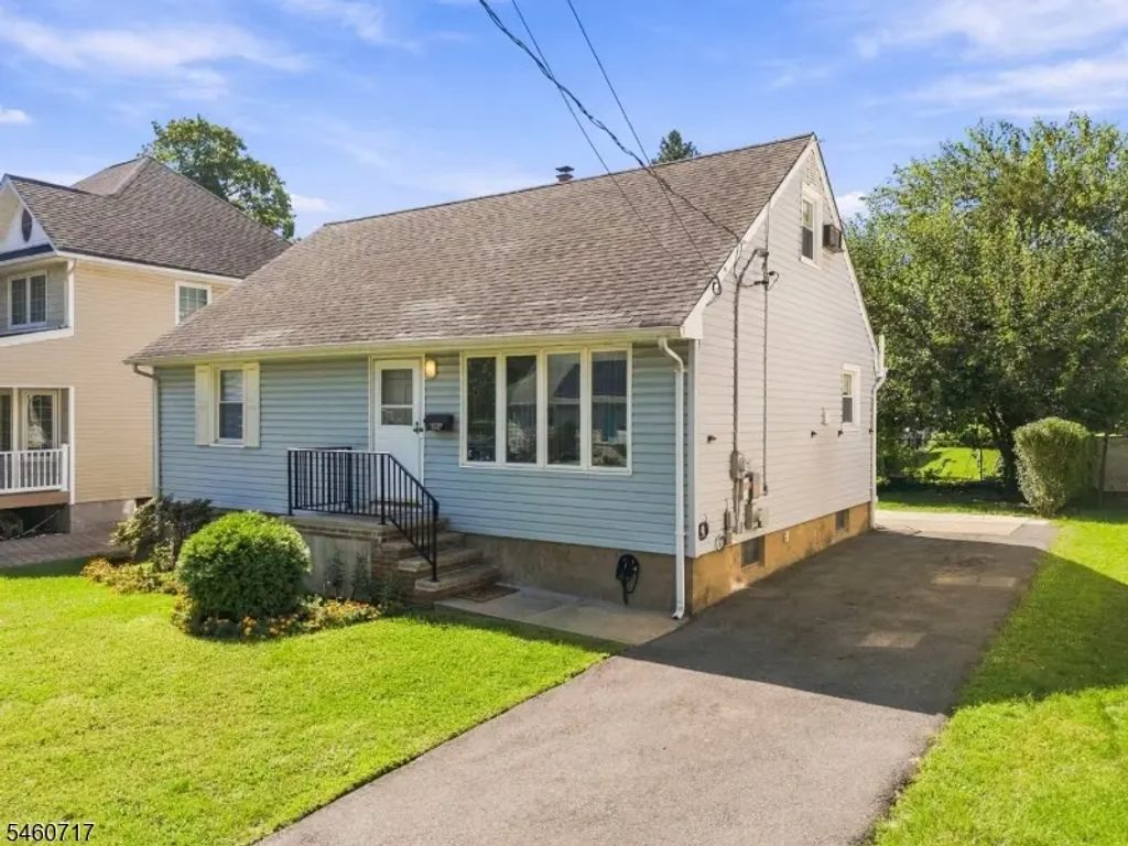 454 Lasalle Ave, Hasbrouck Heights Boro
