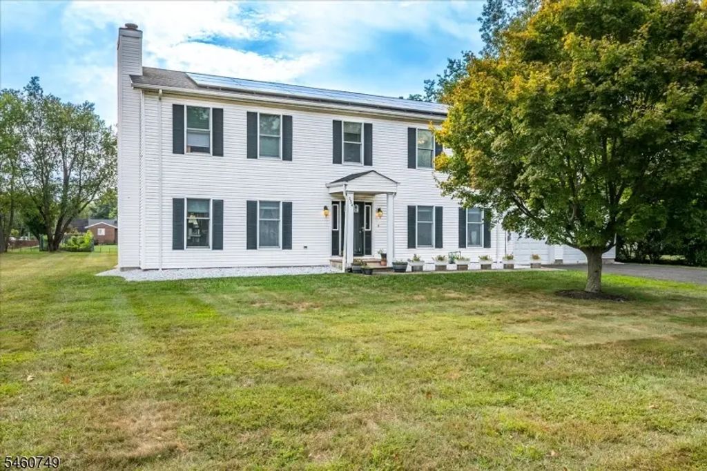 154 Dutton St, Franklin Twp.