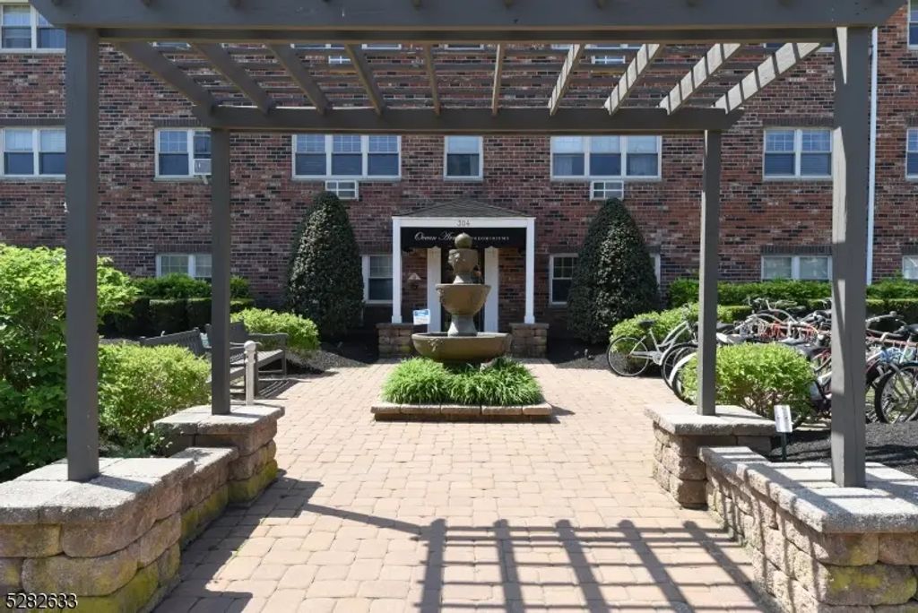 304 4th Ave Unit 212, Asbury Park City