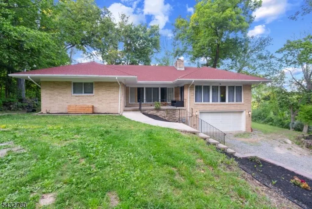 20 Bunn Rd, Hardyston Twp.