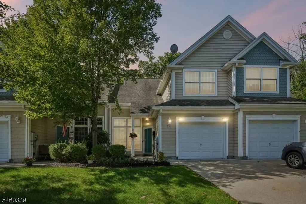 33 Spring Hollow Rd, Wantage Twp.