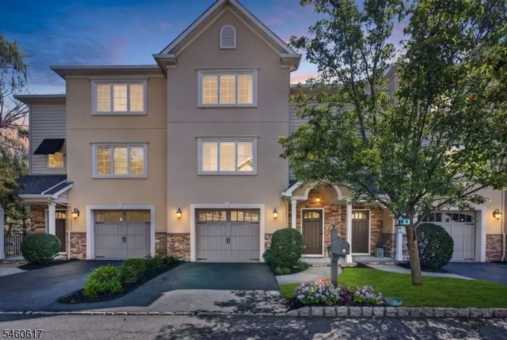 7 Christina Ct, Fairfield Twp.