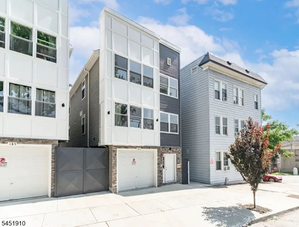 185 Sylvan Ave, Newark City