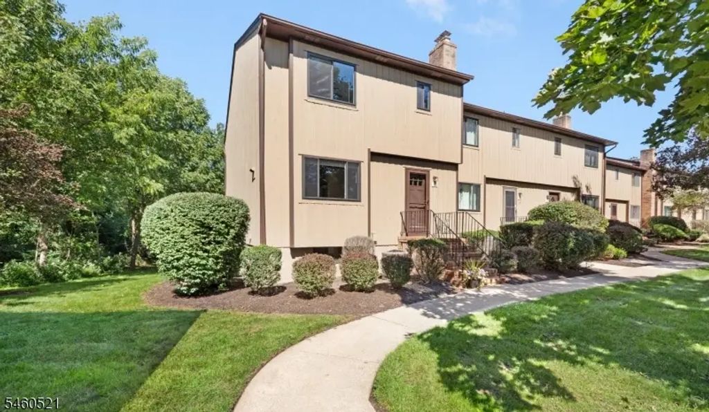 38 Park St, Florham Park Boro