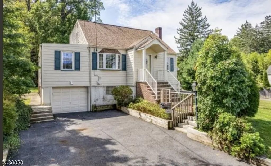 495 Eagle Rock Ave, Roseland Boro