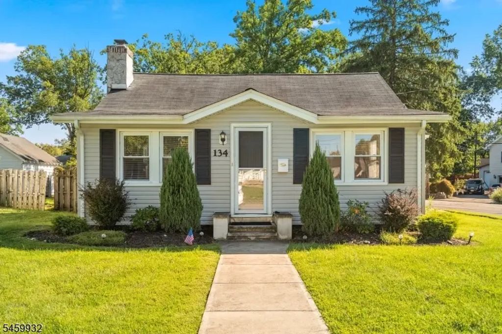 134 Minnehaha Blvd, Parsippany-Troy Hills Twp.