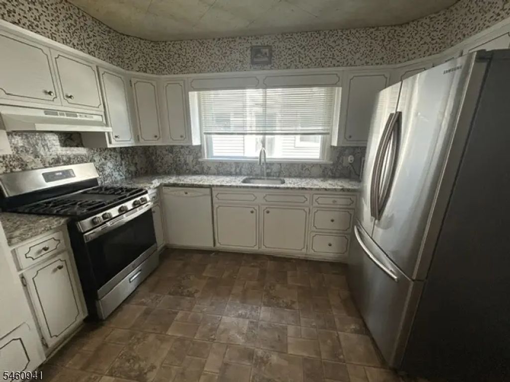 262 Hornblower Ave, Belleville Twp.