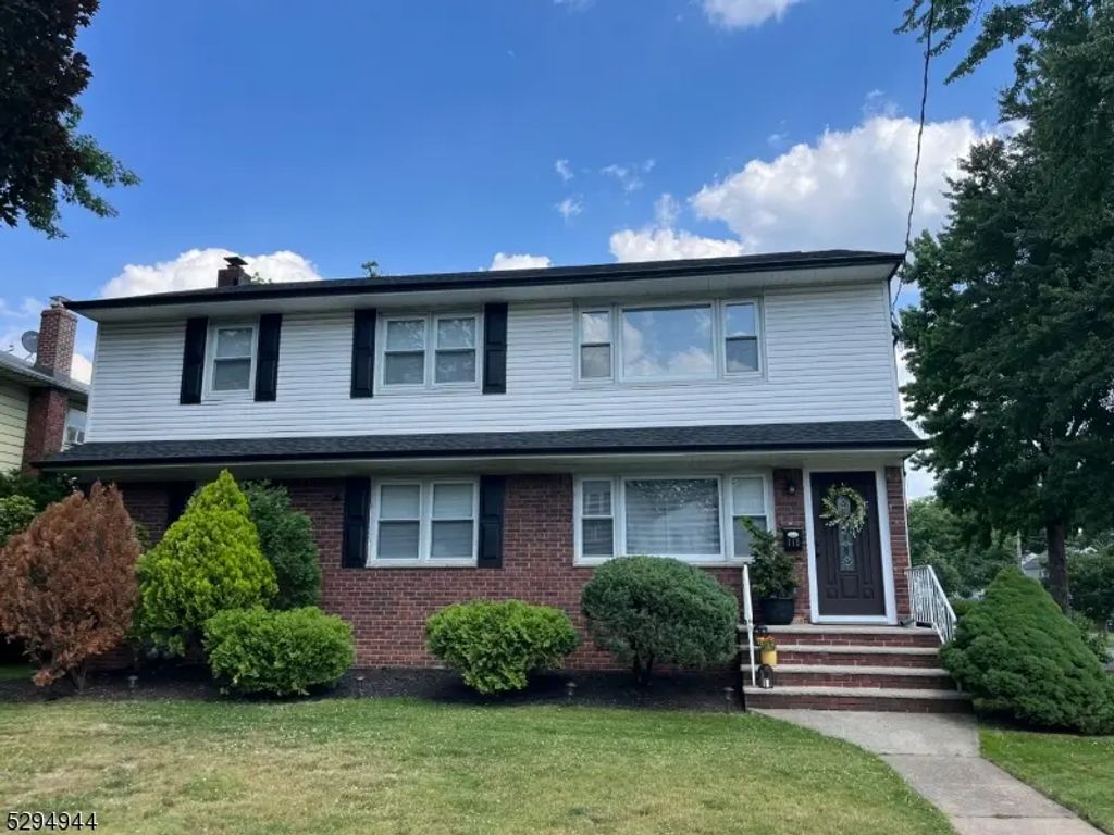 115 Burnside Ave, Cranford Twp.