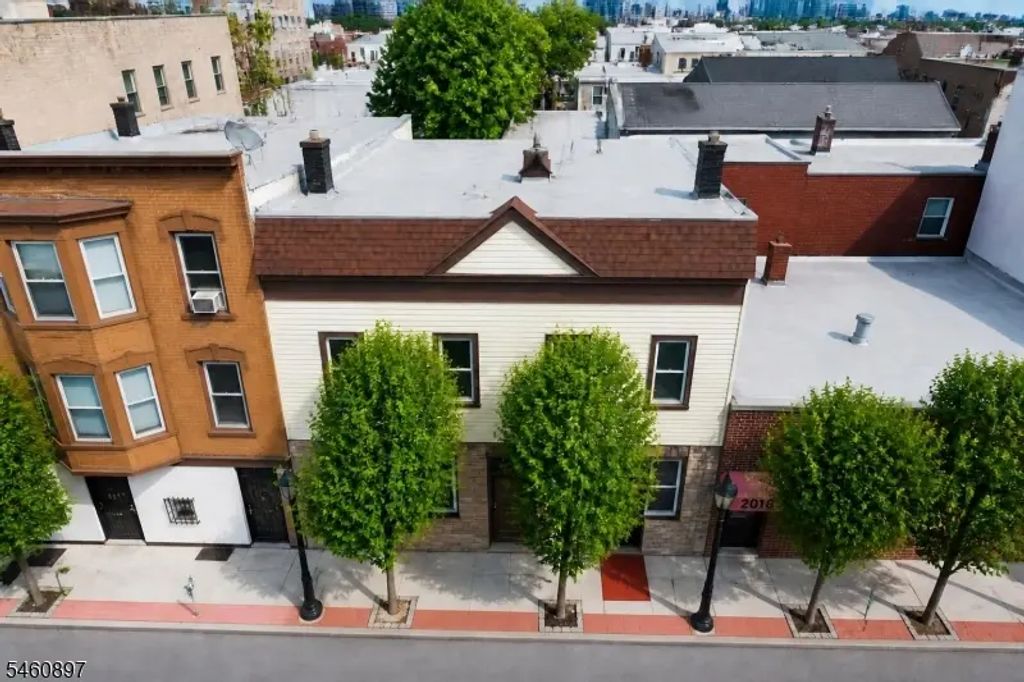 4108 New York Ave, Union City