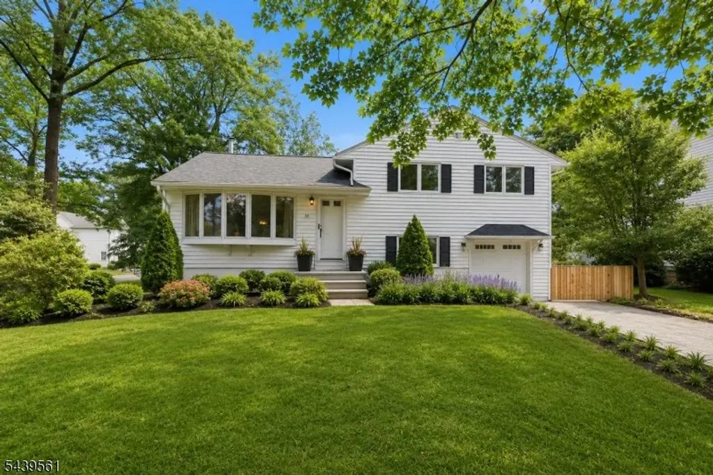10 Cornell Pl, Chatham Boro
