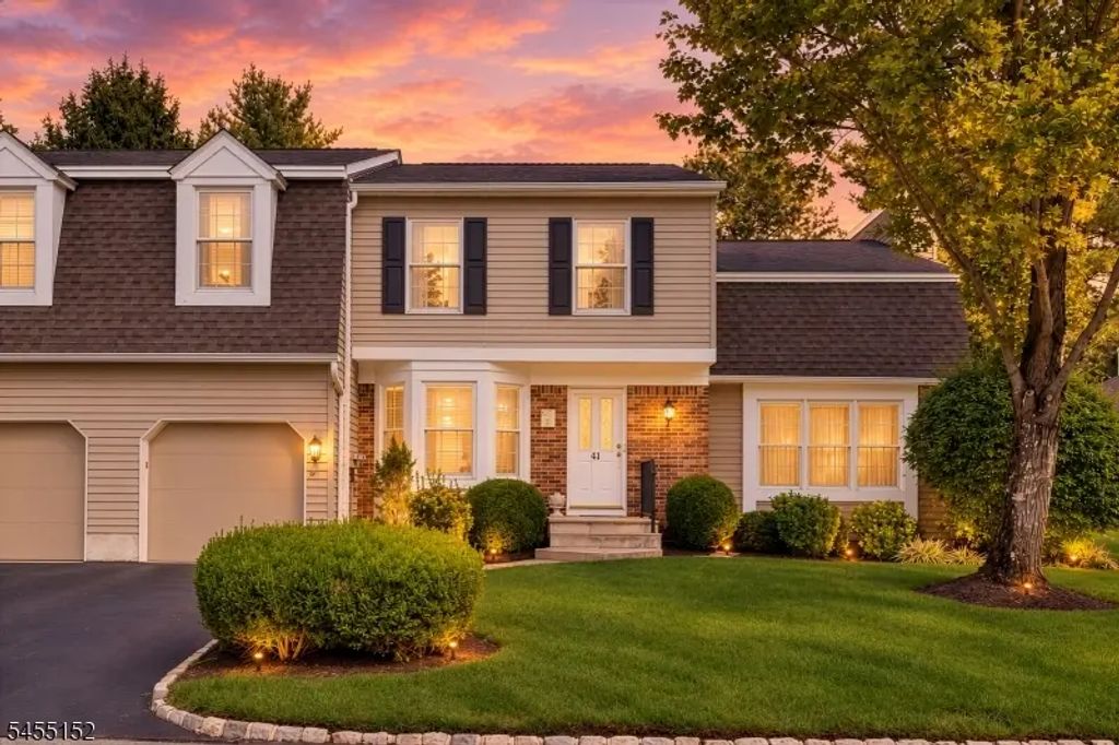 41 Dexter Dr N, Bernards Twp.
