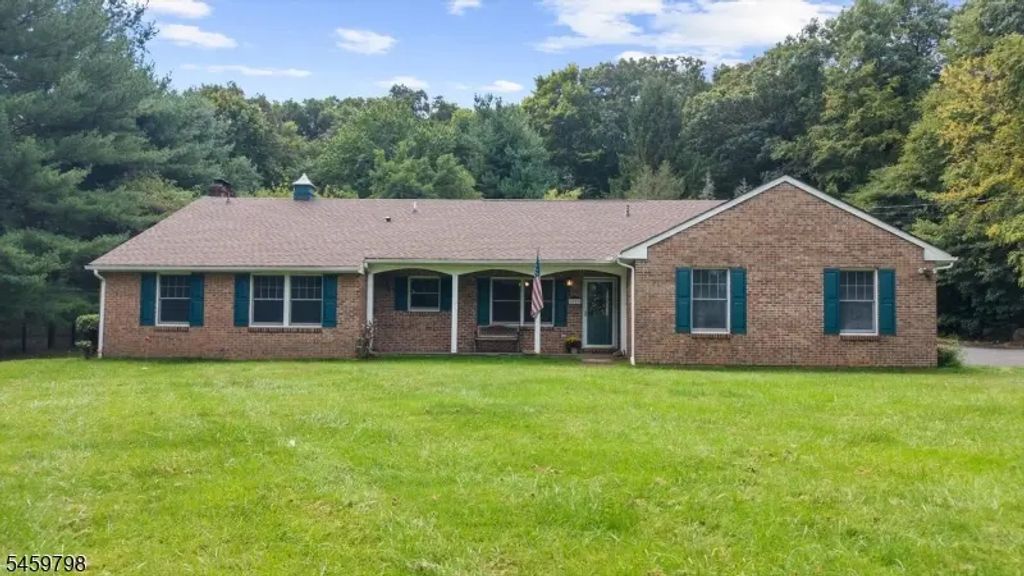 95 Sliker Rd, Lebanon Twp.